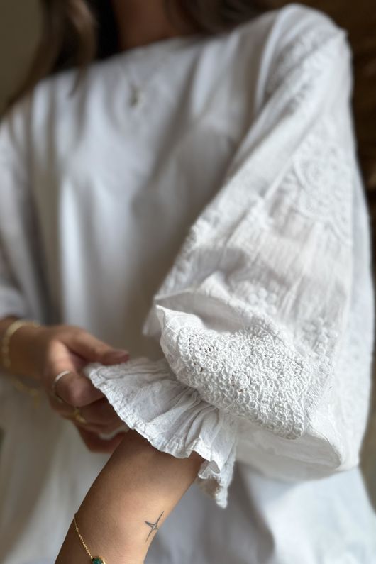 Atik Batwing Top White - p